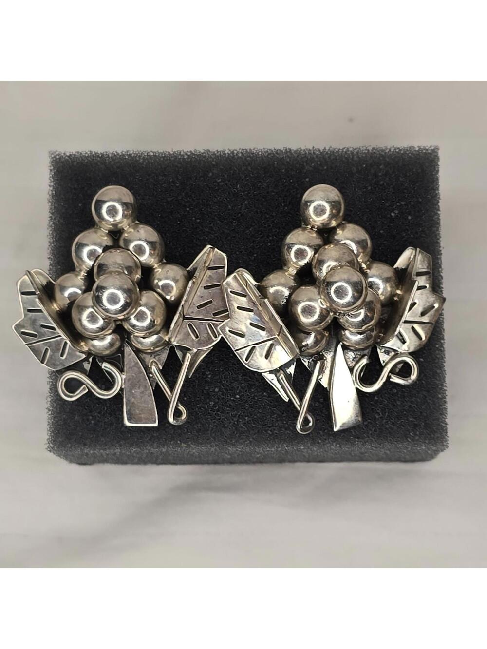 Vintage Taxco Sterling Silver Grape Cluster Clip-On Earrings